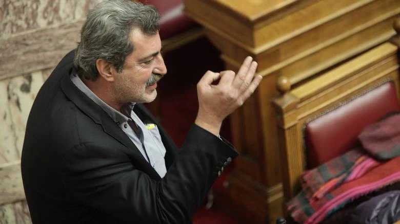 Πολάκης για έκρηξη στο Κολωνάκι και άδεια στον Κουφοντίνα: Πουλάνε τρόμο, θα την ξαναπιείτε την πορτοκαλάδα
